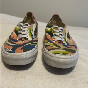 VANS off the wall    MENS SKATE SHOE US 9   721277